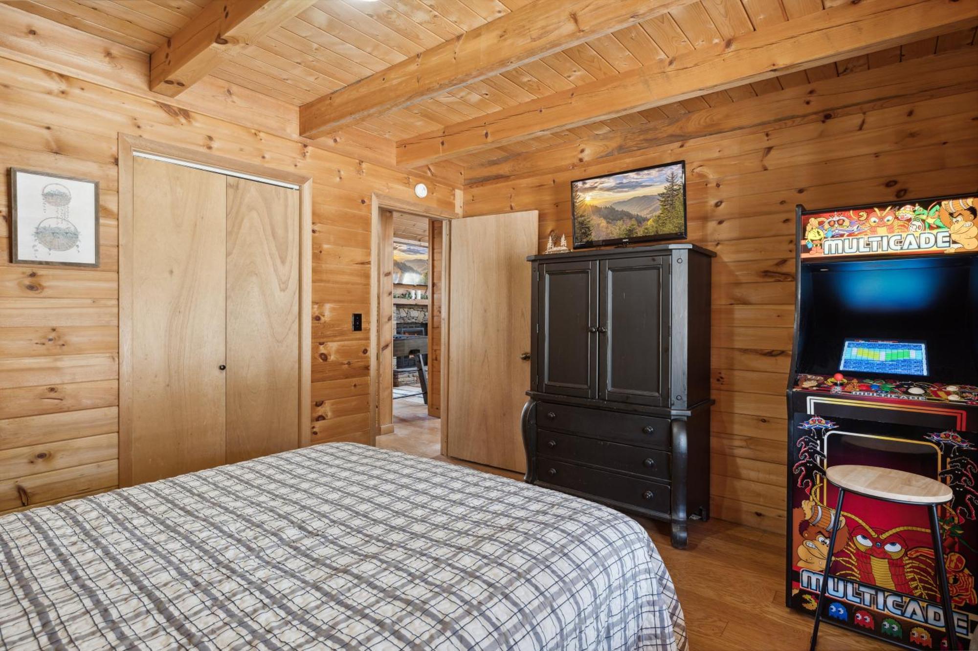 Cozy Family Friendly Cabin With Hot Tub, Near Gatlinburg, Pigeon Forge, Dollywood Sevierville Dış mekan fotoğraf